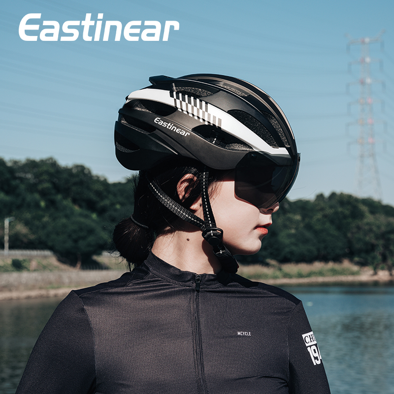 Eastinea 道路自転車ヘルメット磁気ゴーグル付きマウン - Mountain Biking Helmet Kids のレビューと価格